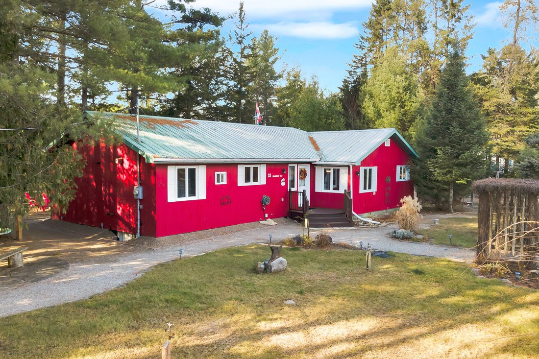 House in Kawartha Lakes, Ontario, Canada 1 - 17281698
