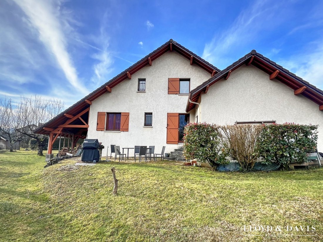 House in Drumettaz-Clarafond, Auvergne-Rhône-Alpes, France 4 - 17284385