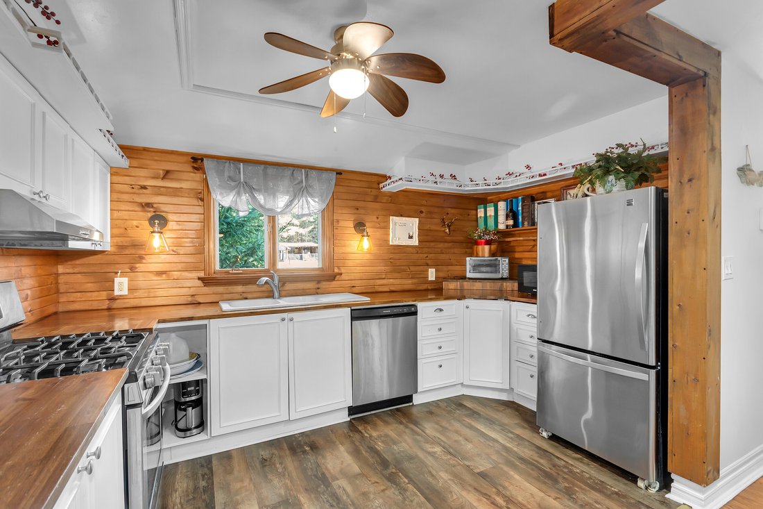 House in Kawartha Lakes, Ontario, Canada 4 - 17281698