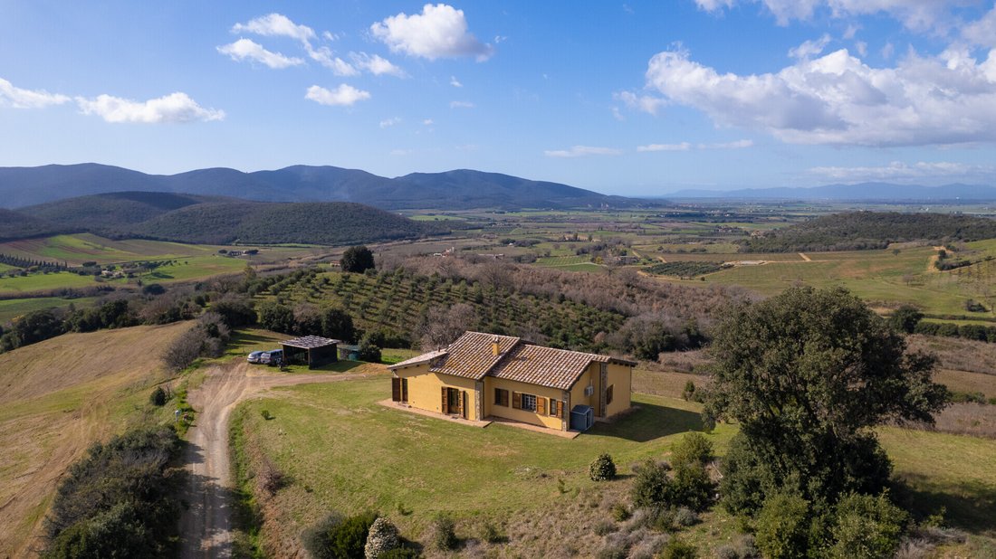 Villa in Magliano in Toscana, Tuscany, Italy 3 - 17282268