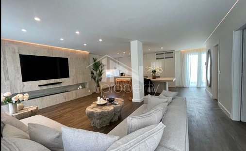 Apartment in Vouliagmeni, Attica, Greece 1
