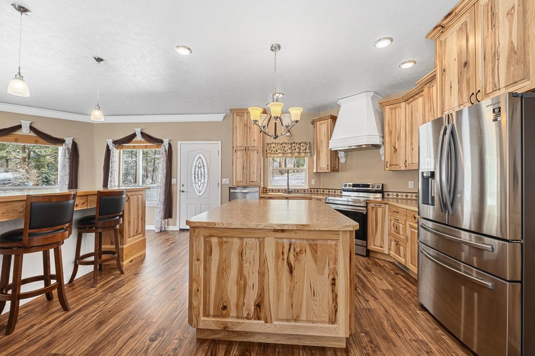 House in Valley, Washington, United States 5 - 17281928