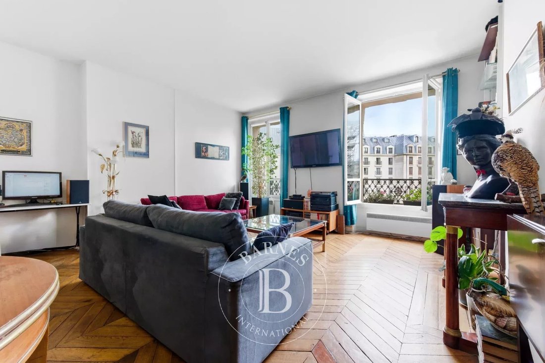 Apartment in Les Halles, Paris 1er Arrondissement, Paris 2 - 17283201