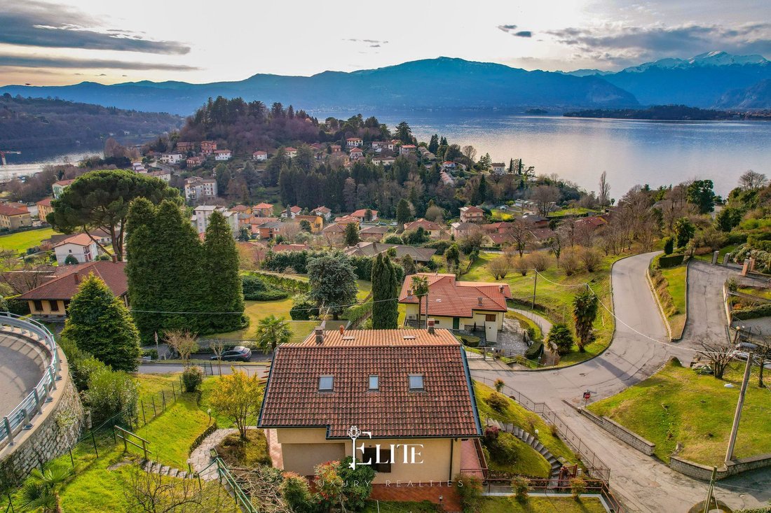Villa in Laveno-Mombello, Lombardy, Italy 4 - 17285128