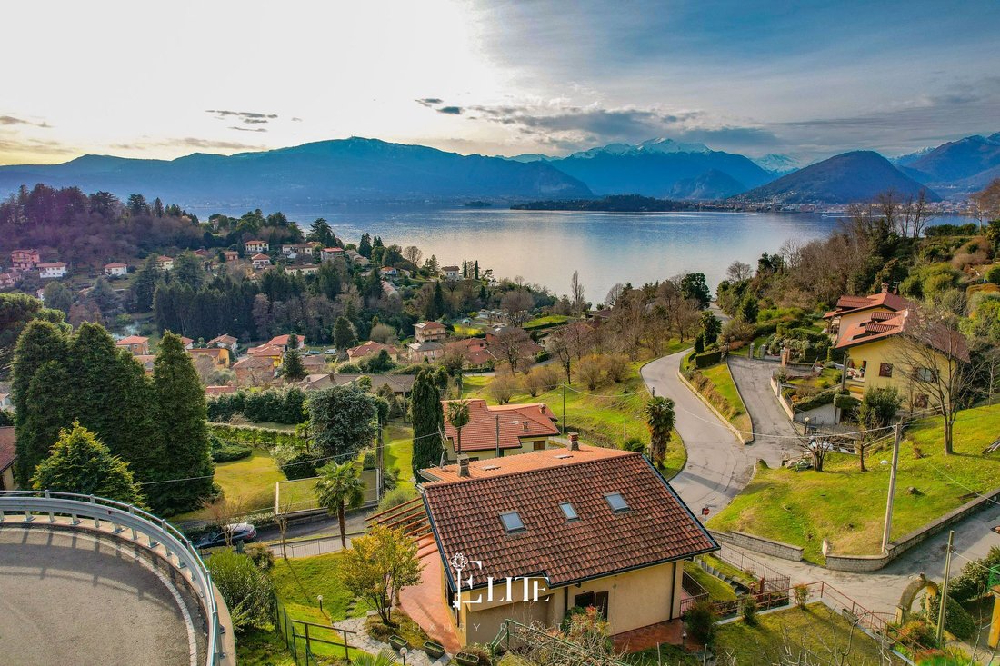 Villa in Laveno-Mombello, Lombardy, Italy 5 - 17285128