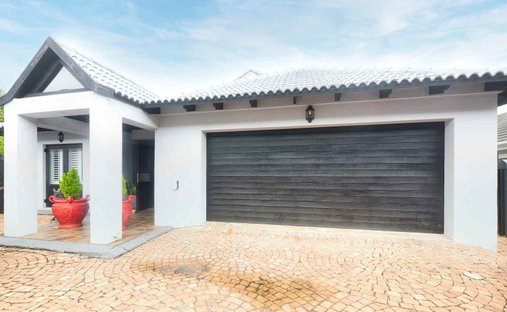 House in Hermanus, Western Cape, South Africa 1