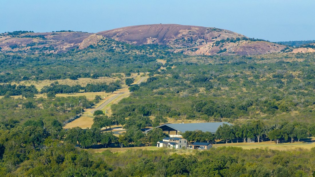 Farm Ranch in Llano, Texas, United States 1 - 17284929