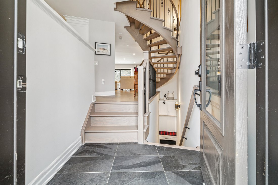 Townhouse in Oakville, Ontario, Canada 5 - 17285041