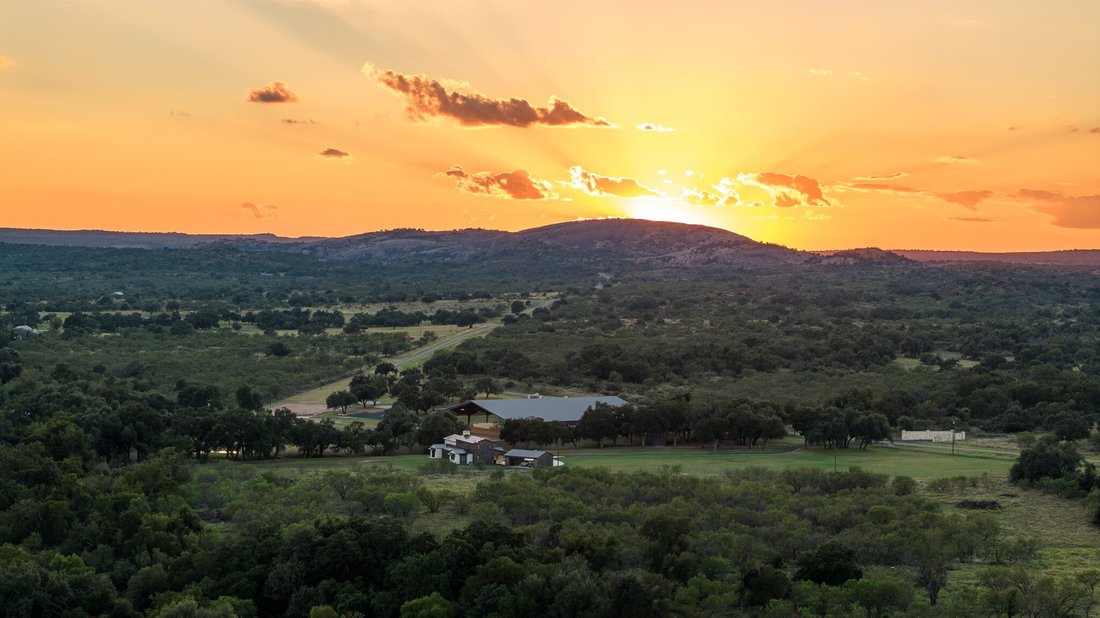 Farm Ranch in Llano, Texas, United States 2 - 17284929