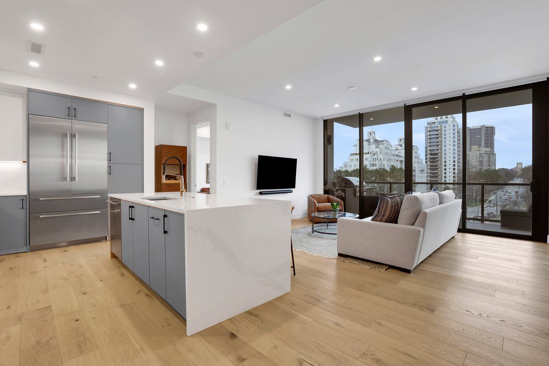Condo in Atlanta, Georgia, United States 3 - 17285082