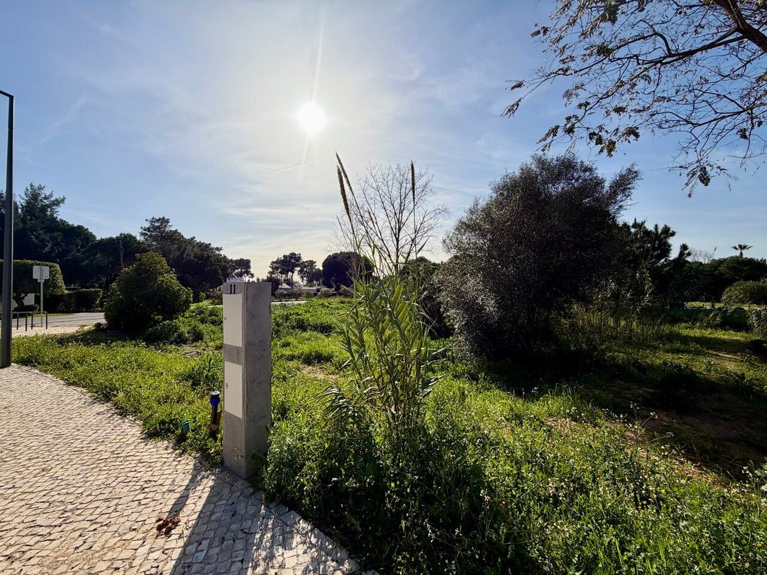 Land in Quarteira, Algarve, Portugal 2 - 17285005