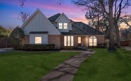 House in Arlington, Texas, United States 1