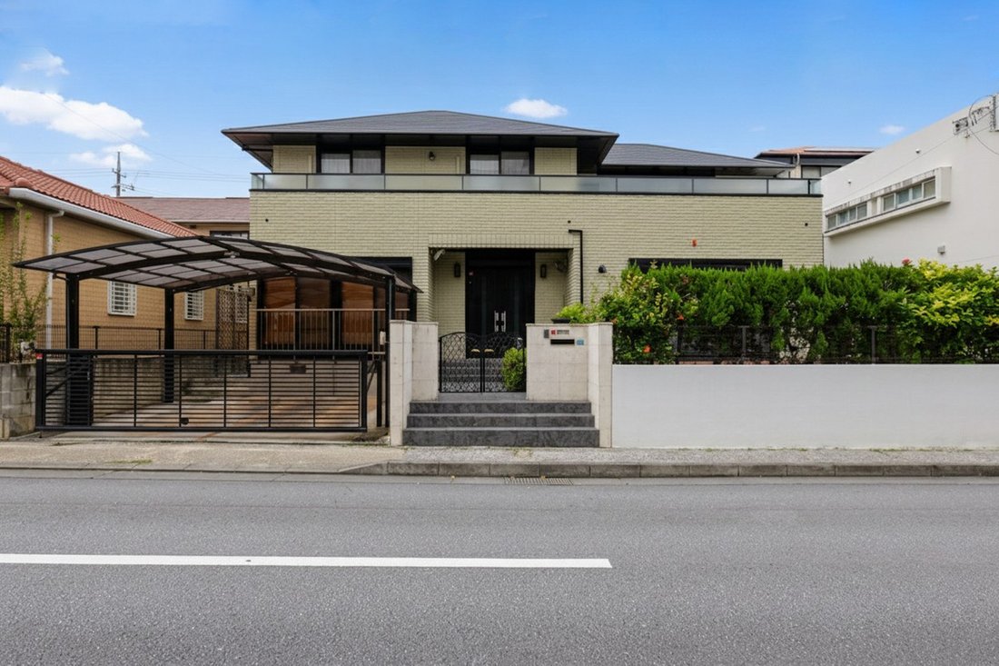 House in Naha, Okinawa, Japan 1 - 17285141