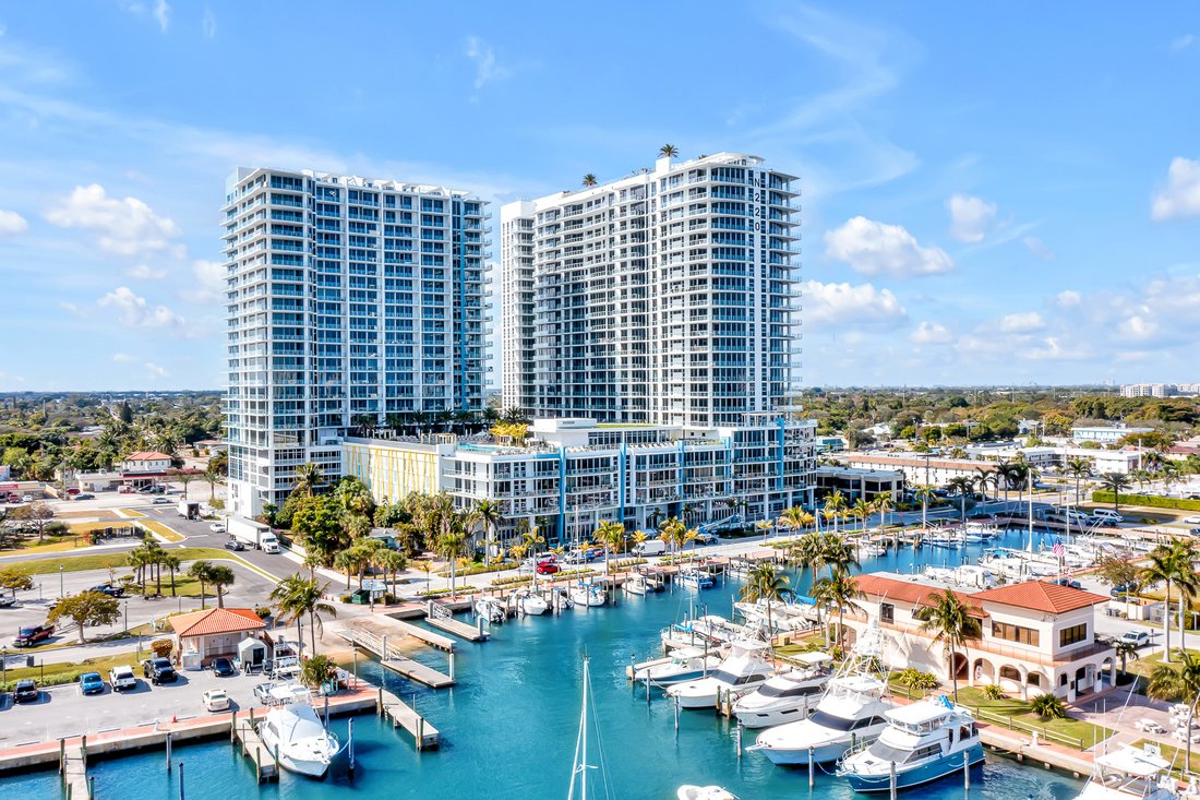 Condo in Lake Park, Florida, United States 1 - 17285089