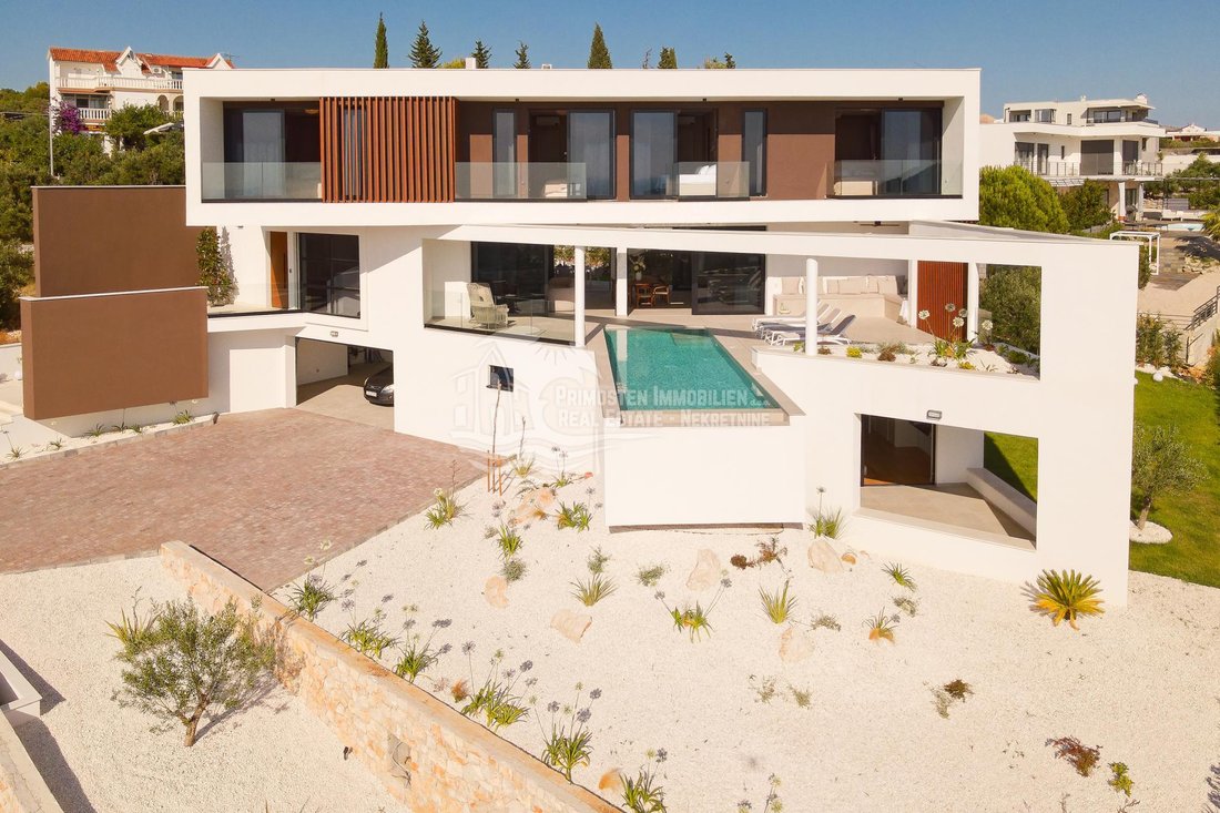 Villa in Primosten, Sibenik-Knin County, Croatia 2 - 17285229