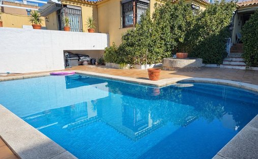 Villa en Llanca, Cataluña, España 1