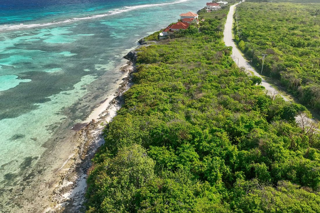 Land in East End, East End, Cayman Islands 4 - 13343033