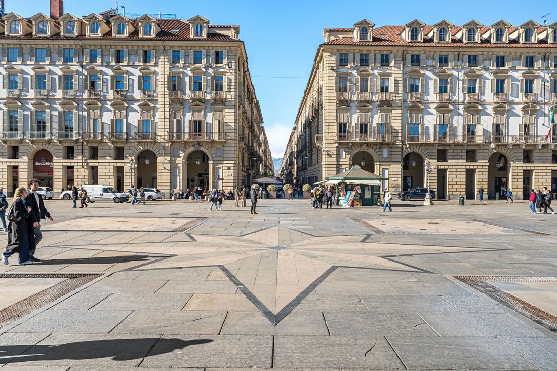 Apartment in Center, Turin, Piedmont 1 - 17285234