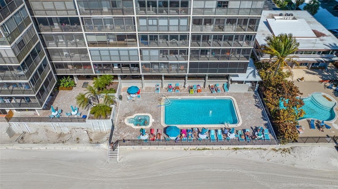 Condo in Madeira Beach, Florida, United States 3 - 17285160
