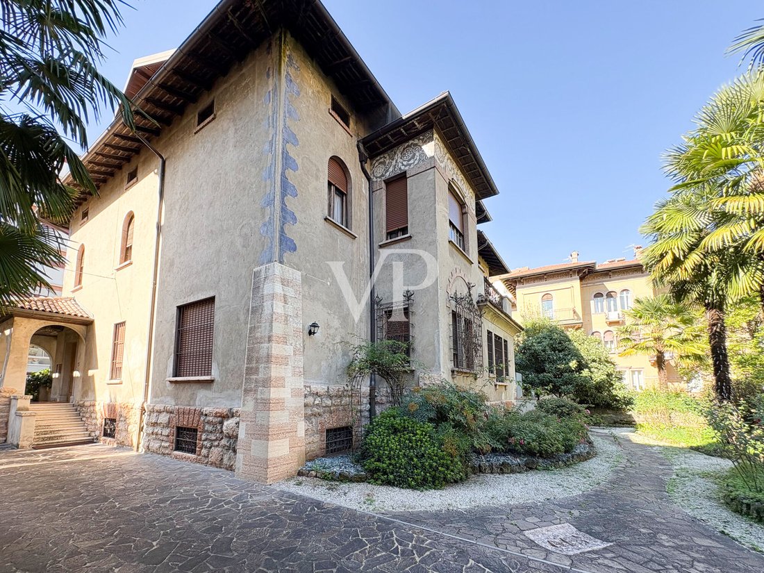 Villa in Tribunale - San Camillo, Trento, Italy 3 - 17285205