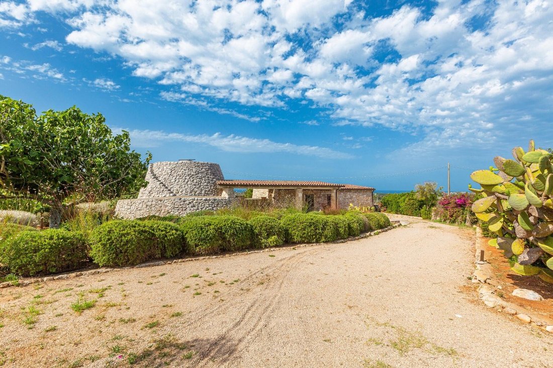 Villa in Salve, Apulia, Italy 3 - 17285230