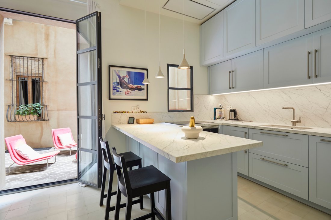 Apartment in Ciutat Vella, Barcelona, Spain 5 - 17285262