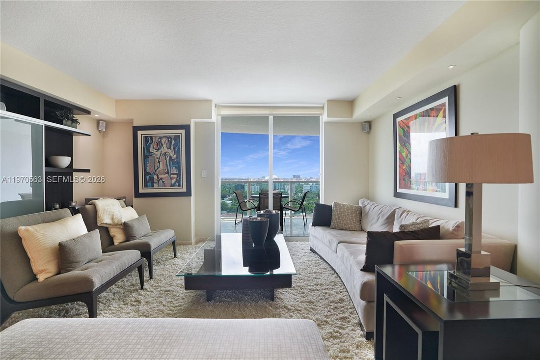 Condo in Miami, Florida, United States 2 - 17285336