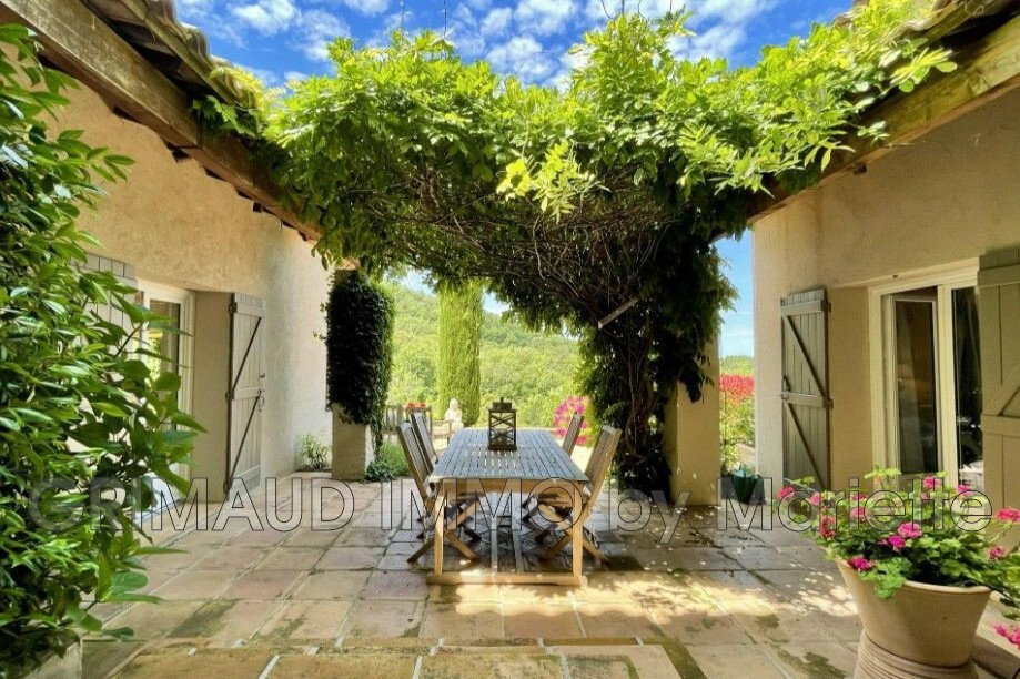 Villa in La Garde-Freinet, Provence-Alpes-Côte d'Azur, France 2 - 15317559