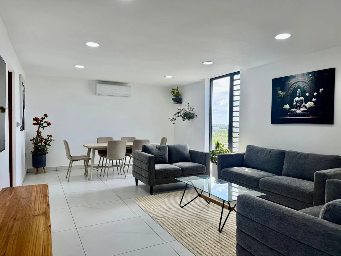 Apartment in Grand Baie, Rivière du Rempart District, Mauritius 2 - 17285393