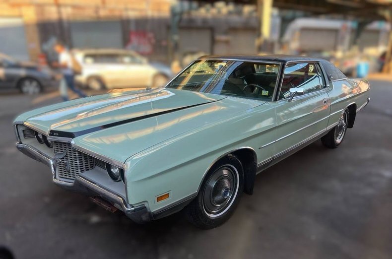 Coupe in Glendale, United States 1 - 17285421