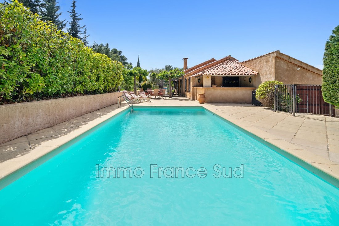 Villa in Tourtour, Provence-Alpes-Côte d'Azur, France 4 - 15726182