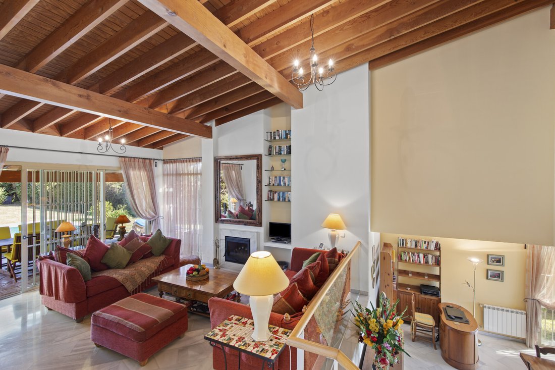 Villa in Benahavis, Andalusia, Spain 2 - 17285429