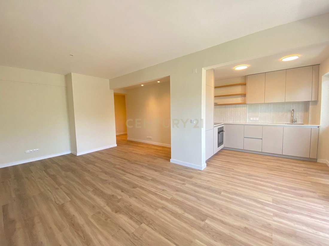 Apartment in Carnide, Lisbon, Portugal 2 - 17283357