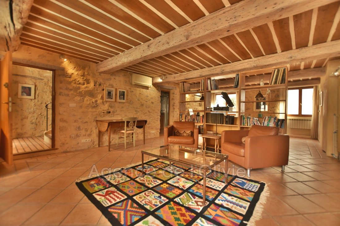 Villa in Valbonne, Provence-Alpes-Côte d'Azur, France 1 - 17285256