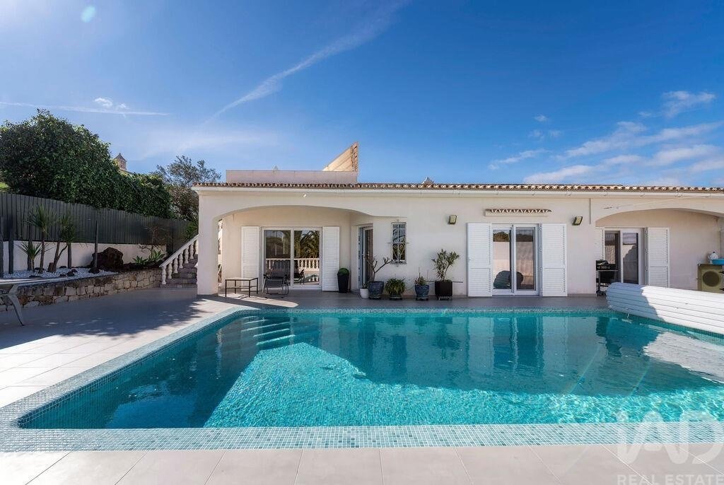Townhouse in Sao Bras de Alportel, Algarve, Portugal 2 - 15385640