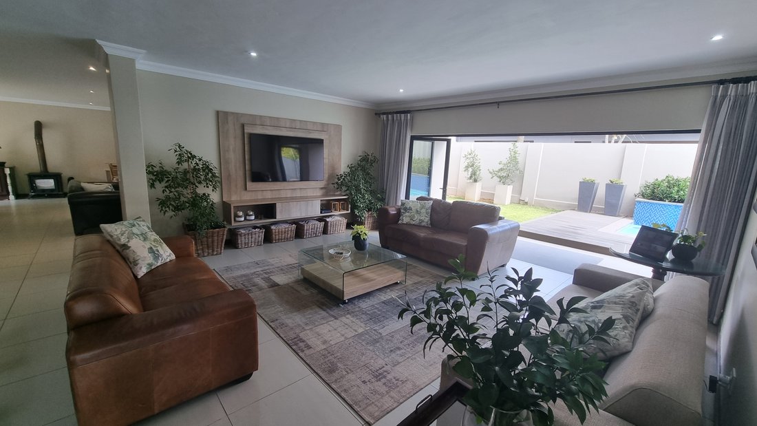 Country House in Silverwoods Country Estate, Gauteng, South Africa 2 - 17285883