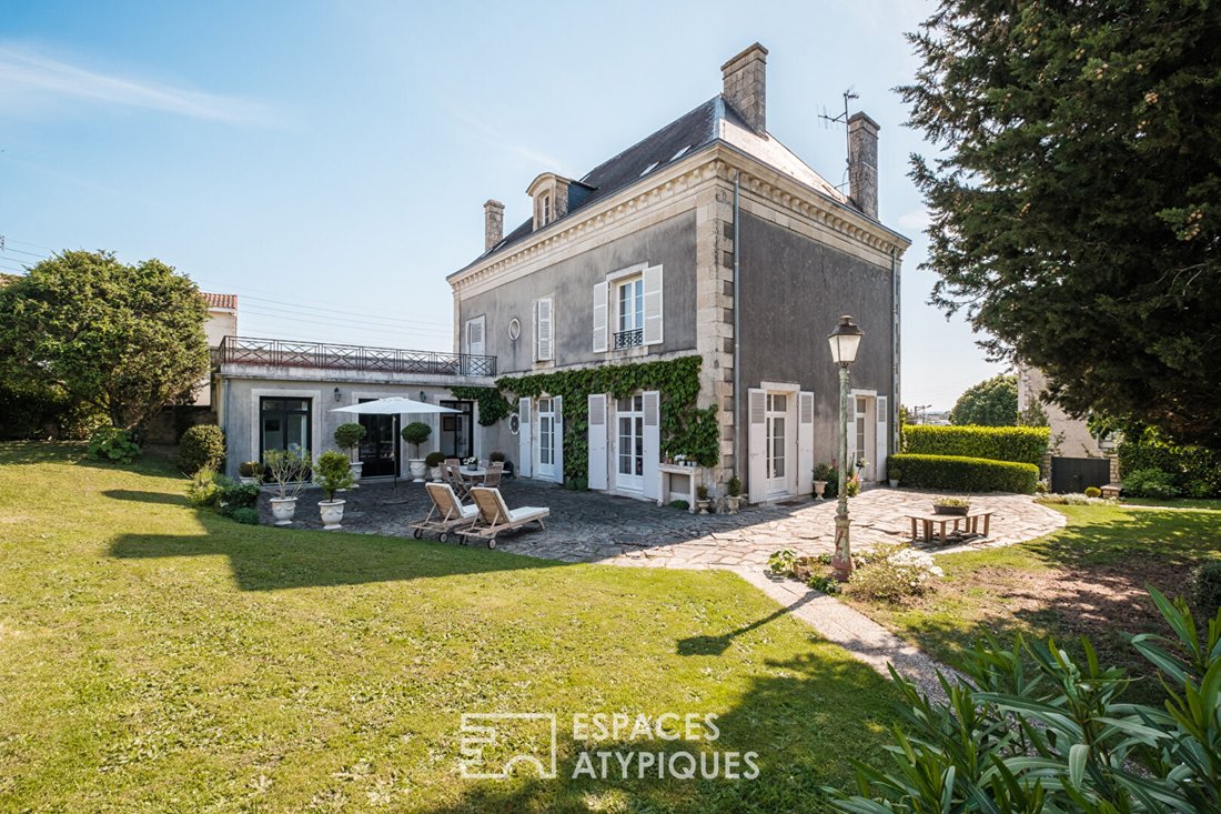 Villa in Francois, Nouvelle-Aquitaine, France 2 - 17285454