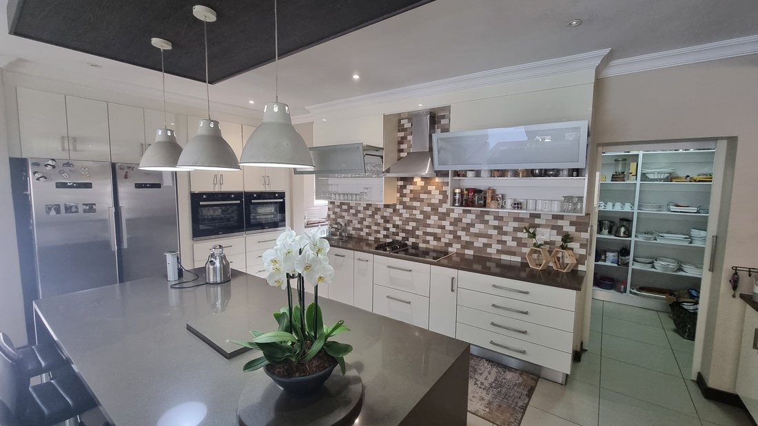 Country House in Silverwoods Country Estate, Gauteng, South Africa 4 - 17285883