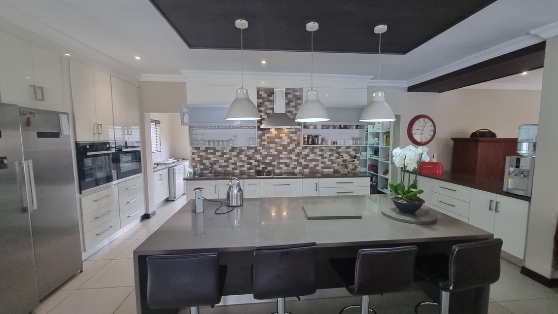 Country House in Silverwoods Country Estate, Gauteng, South Africa 3 - 17285883