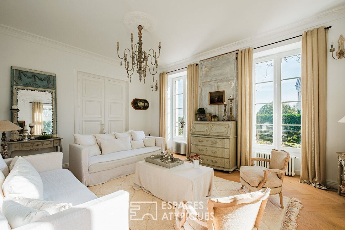 Villa in Francois, Nouvelle-Aquitaine, France 3 - 17285454