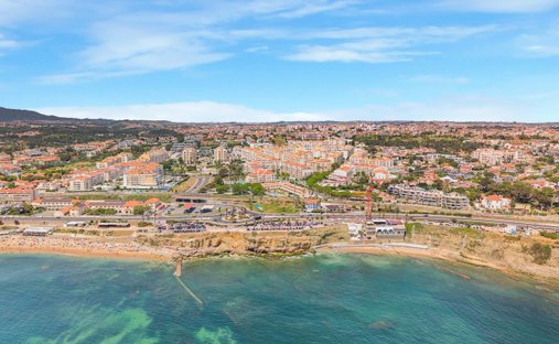 Apartment in Carcavelos e Parede, Lisbon, Portugal 1