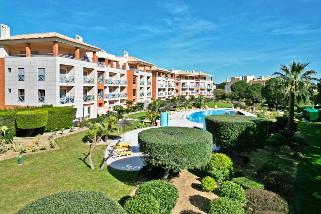 Wohnung in Olhos de Agua, Algarve, Portugal 2 - 17281595