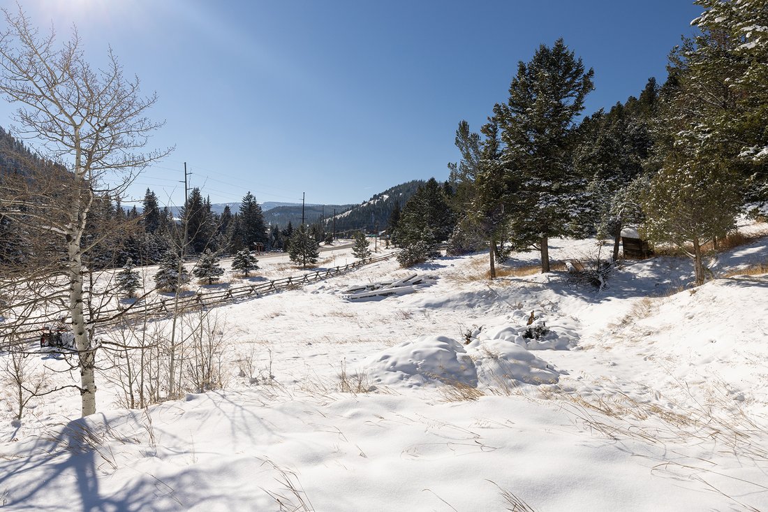 Land in Gallatin Gateway, Montana, United States 2 - 17285941