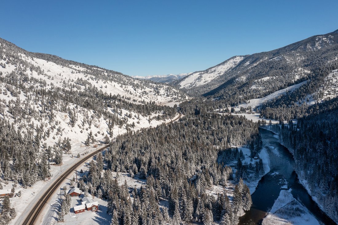 Land in Gallatin Gateway, Montana, United States 1 - 17285941