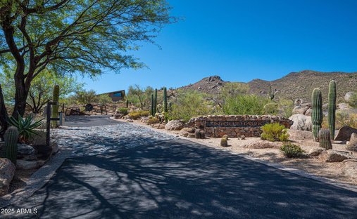 Land in Carefree, Arizona, United States 1