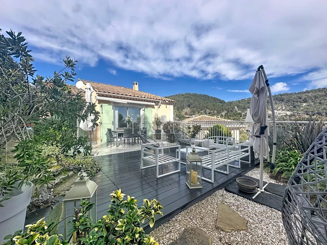 House in Èze, Provence-Alpes-Côte d'Azur, France 2 - 17287418