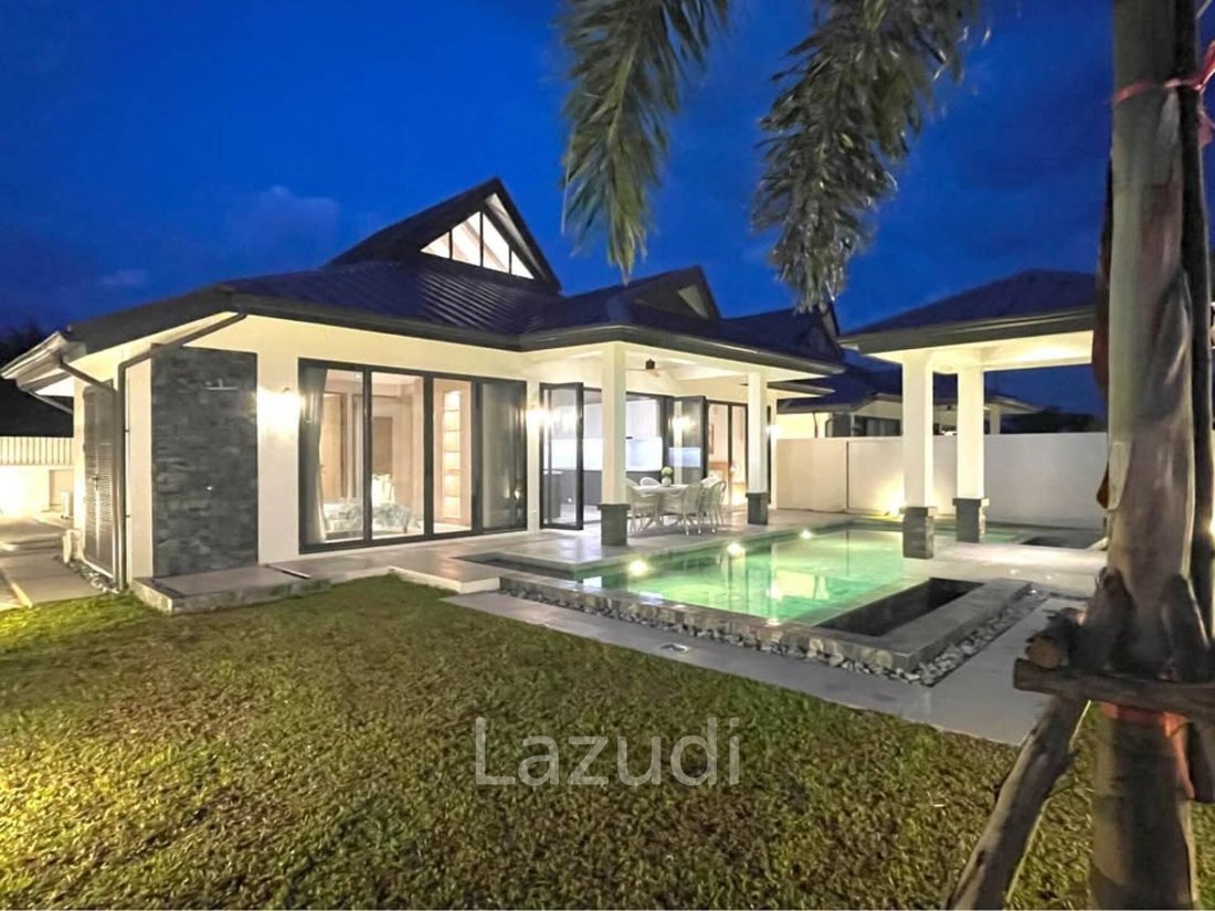 Villa in Pa Klok, Phuket, Thailand 1 - 17287655