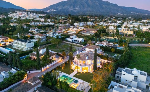 Villa en Nueva Andalucía, Marbella, España 1