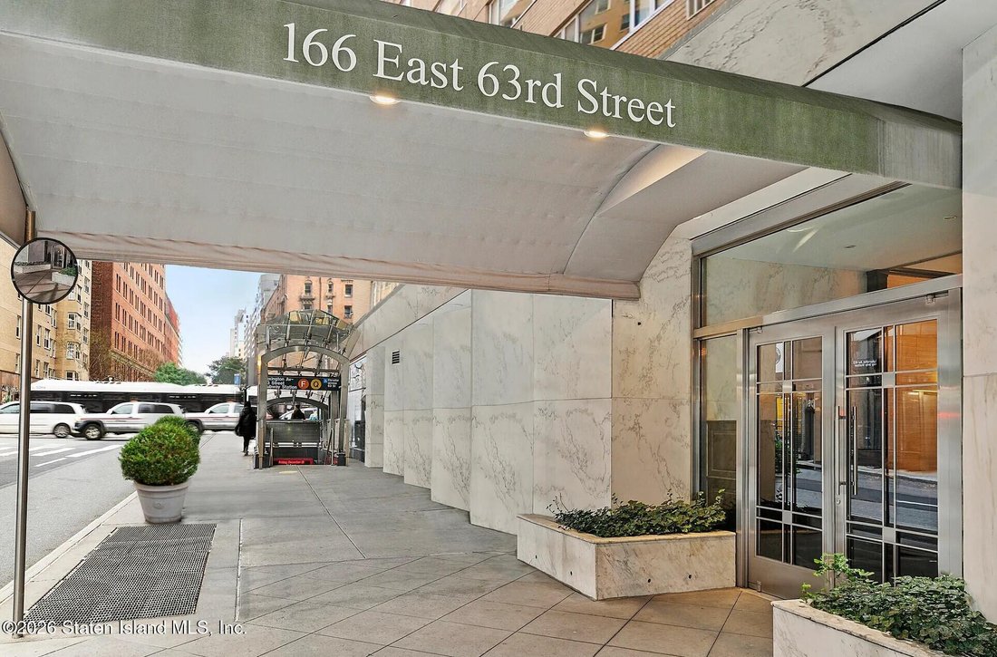 Condo in New York, New York, United States 1 - 17242468