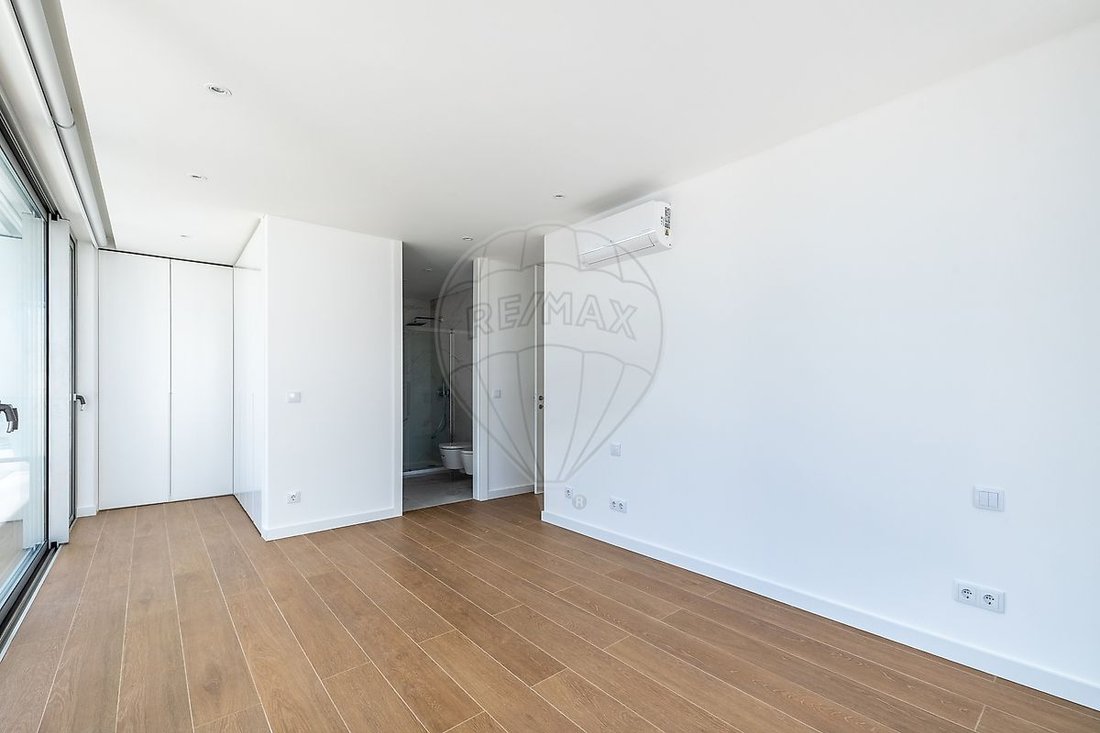 Apartment in Sao Martinho do Porto, Leiria District, Portugal 5 - 17287023